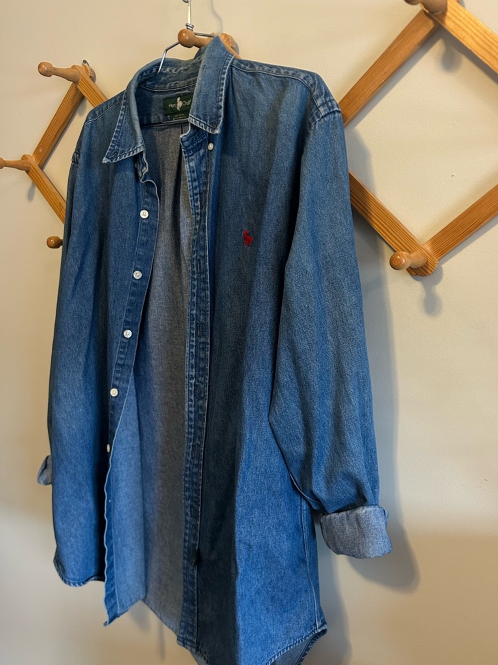 Hunt Club Light Blue Denim Button-Up Shirt with White Buttons